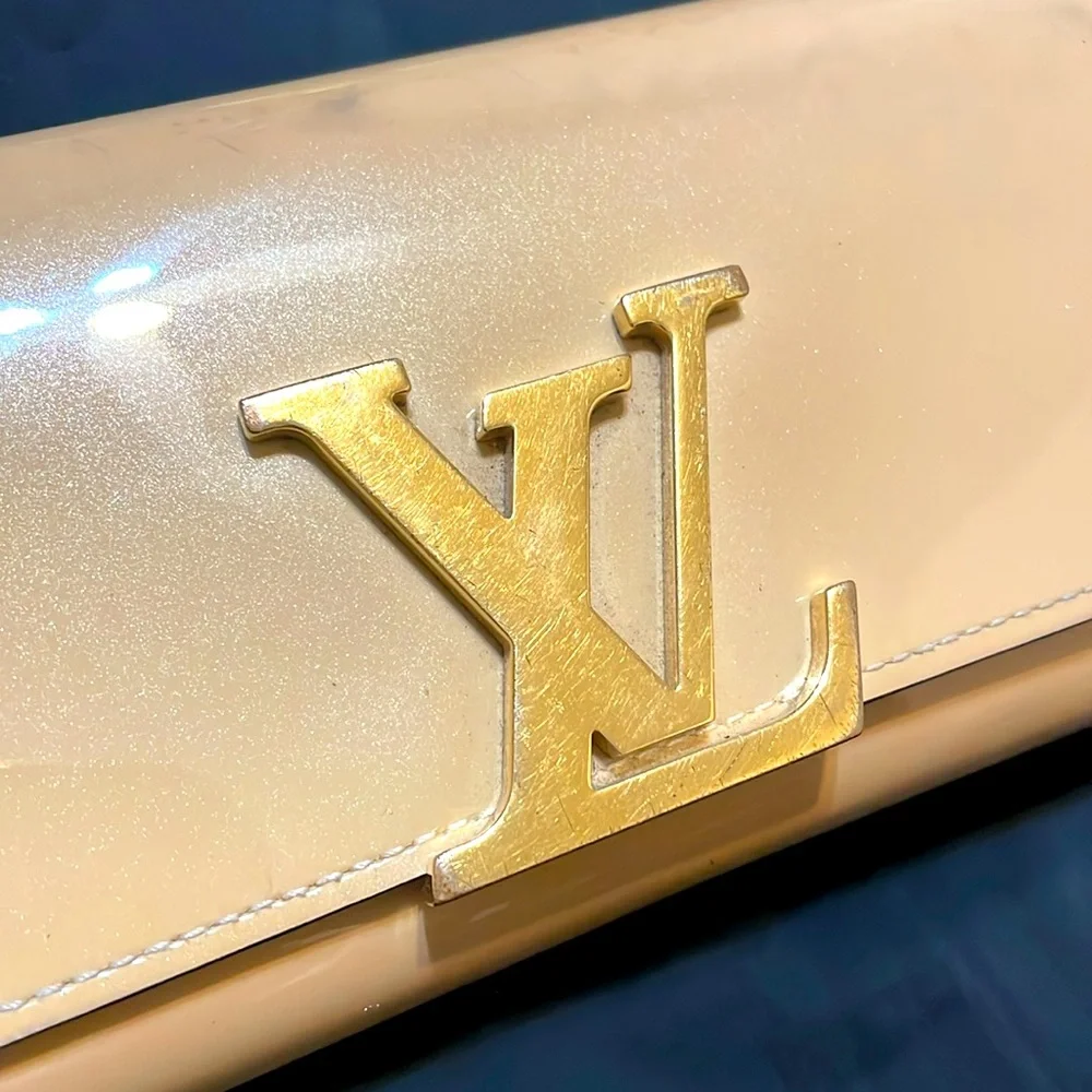 LV Louis Vuitton Louise patent clutch wallet - Picture 2 of 13